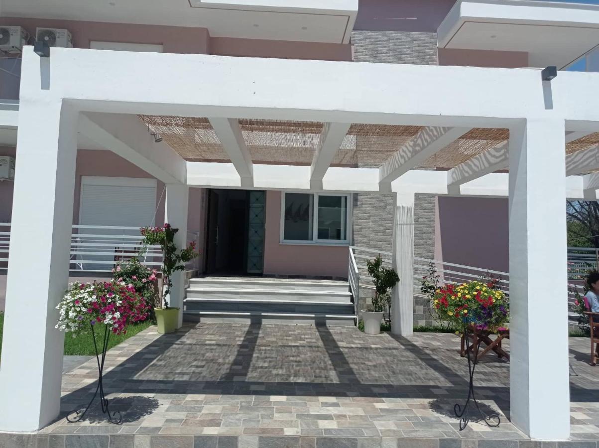 ستافروس Nigdeli Studios المظهر الخارجي الصورة